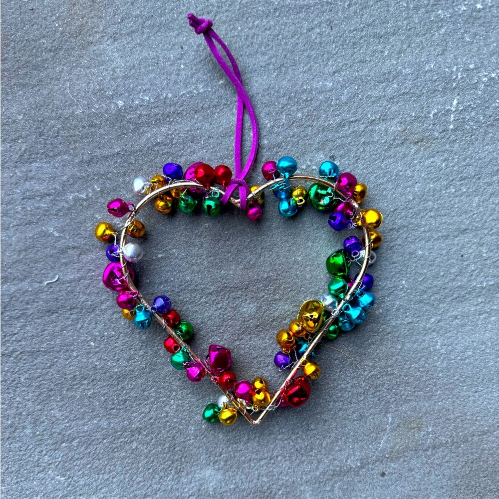 New🌟Anthropologie-Confetti Jingle Bell Heart Ornament